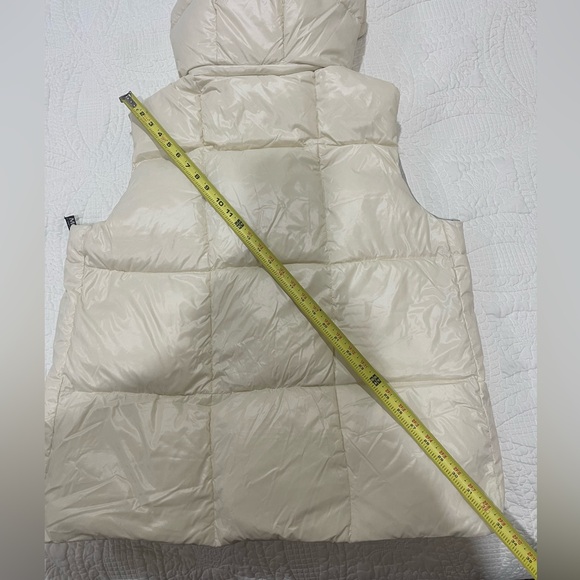 MONCLER
Off-White Luzule Down Vest - Picture 13 of 14